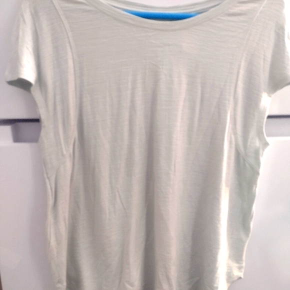 Women's All in motion top size M - Picture 2 of 13